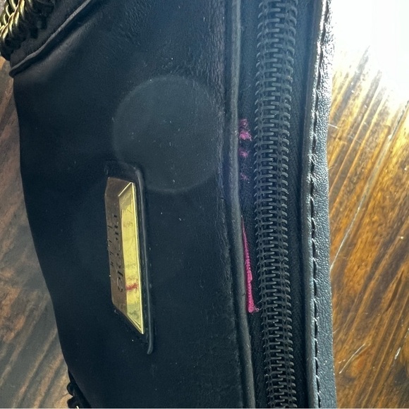 Nicolle miller black with gold accents. - Picture 4 of 7